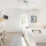 Dominique & Carlos Place