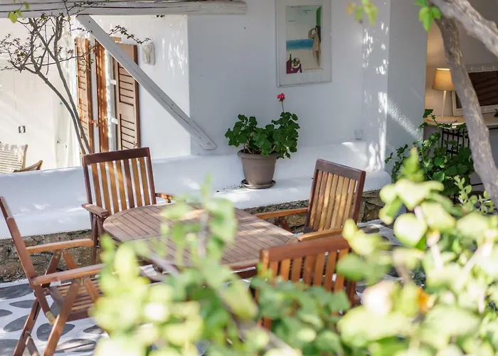 Dominique & Carlos Place